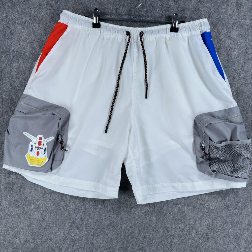 Atsuko‎ Mobile Suit Gundam Shorts Mens Medium White Cargo 7 In Inseam Anime